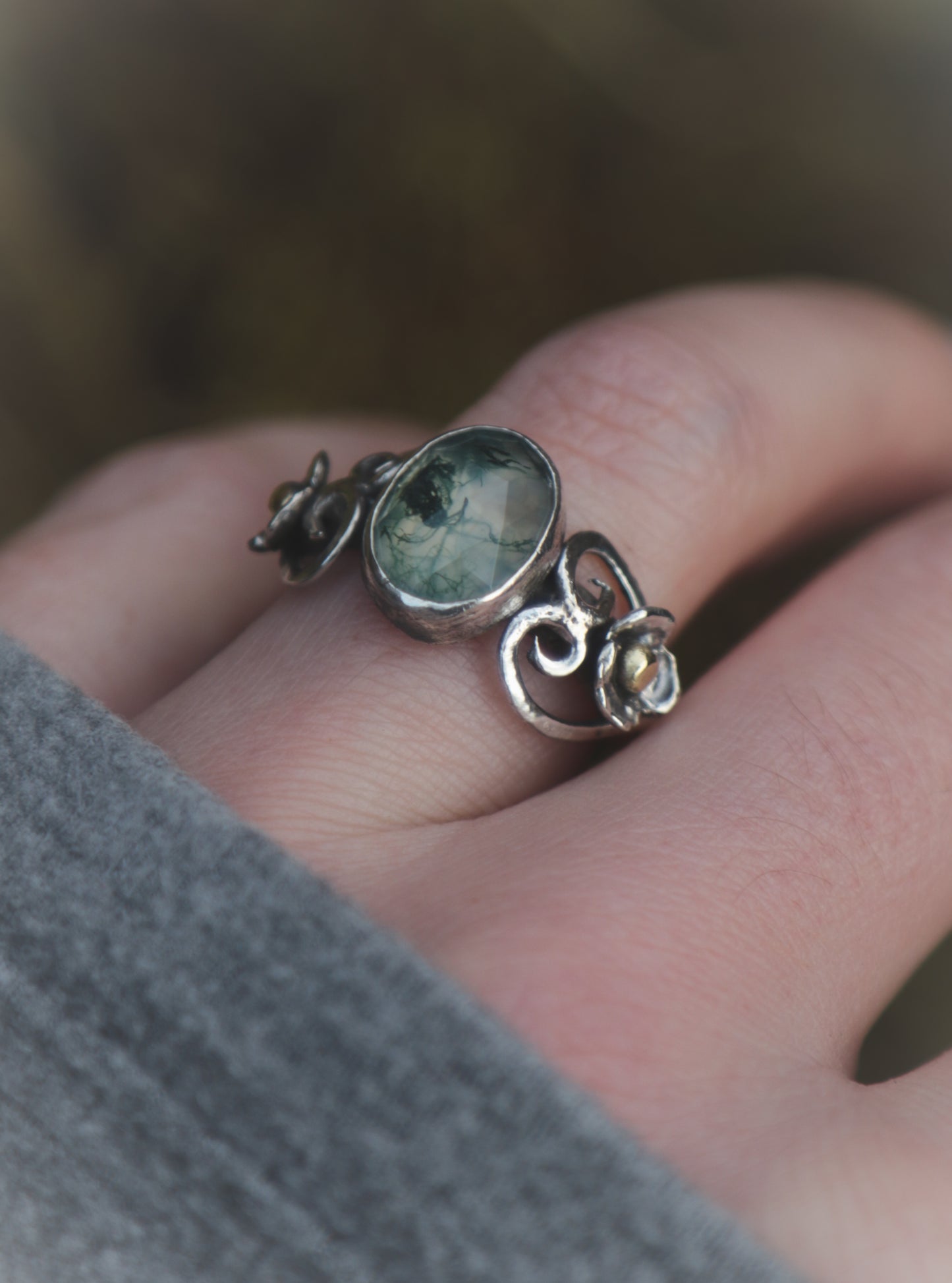 Moss Agate hearts and flowers ring - UK size N - US size 6 3/4