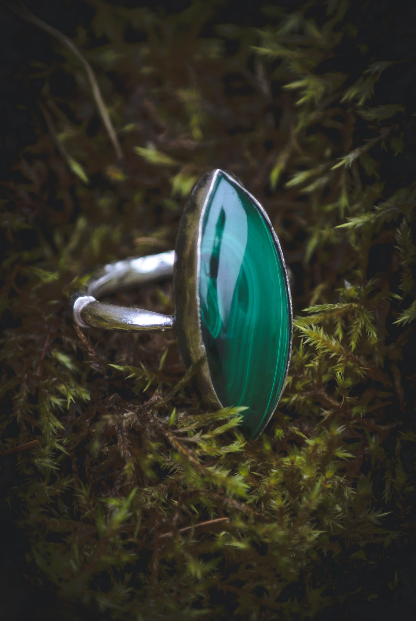 Large Malachite ring. UK size Z 1/2 - US size 13
