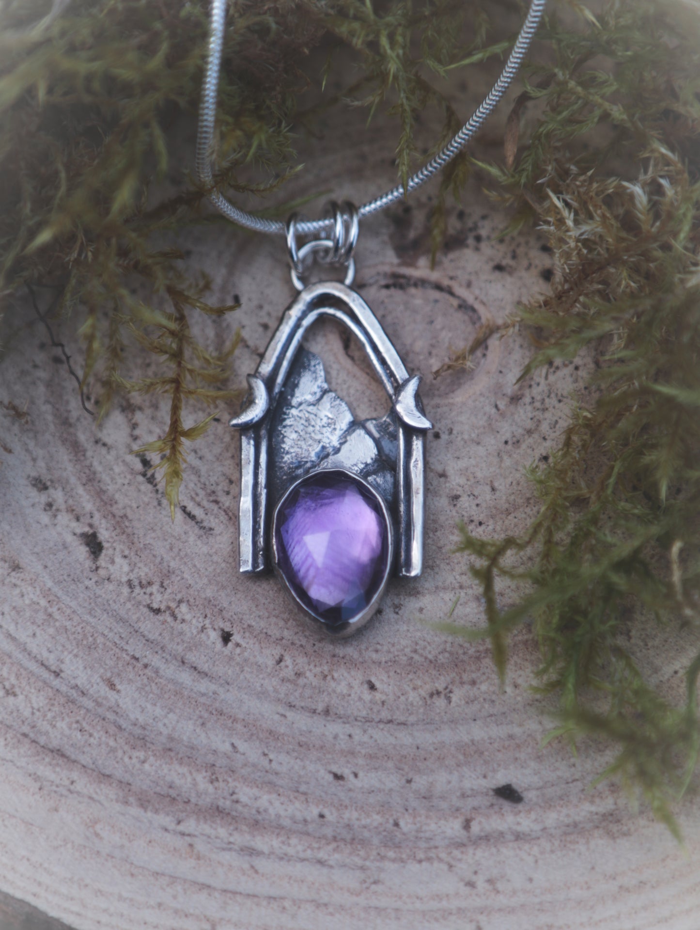 Mountain view necklace.