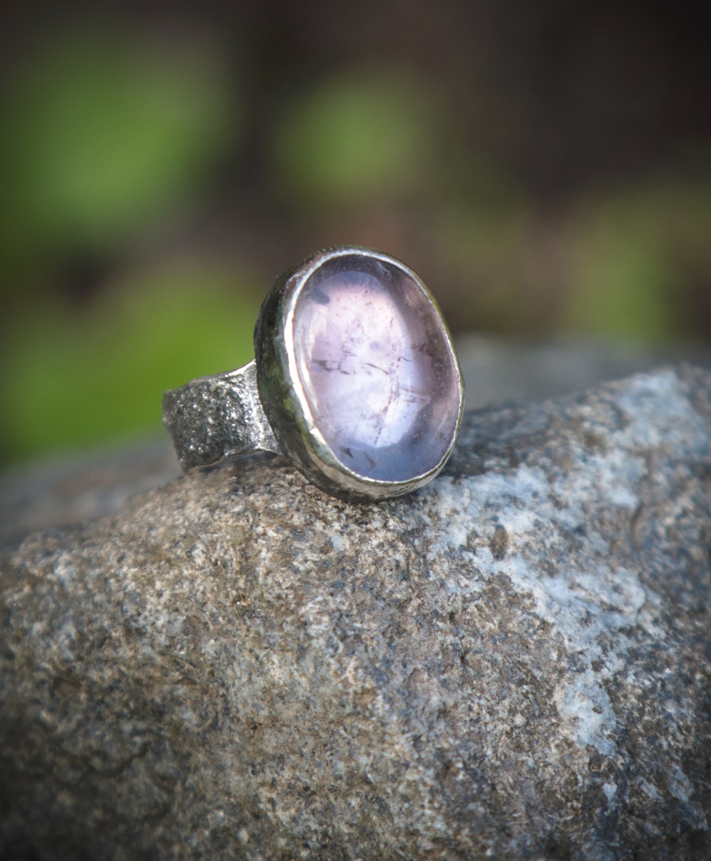 Amethyst ring. UK size P 3/4 - US size 8 1/4