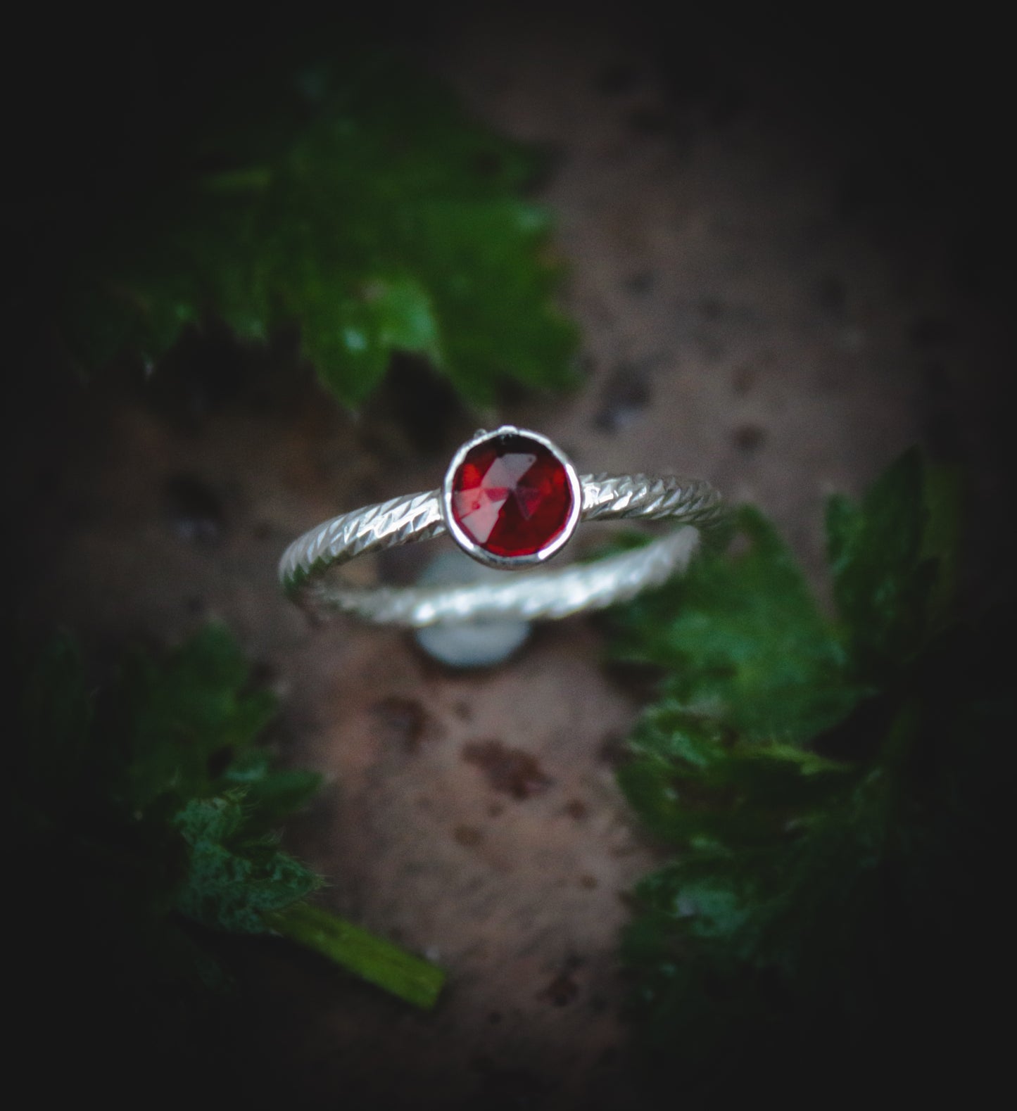 Garnet ring - Various sizes