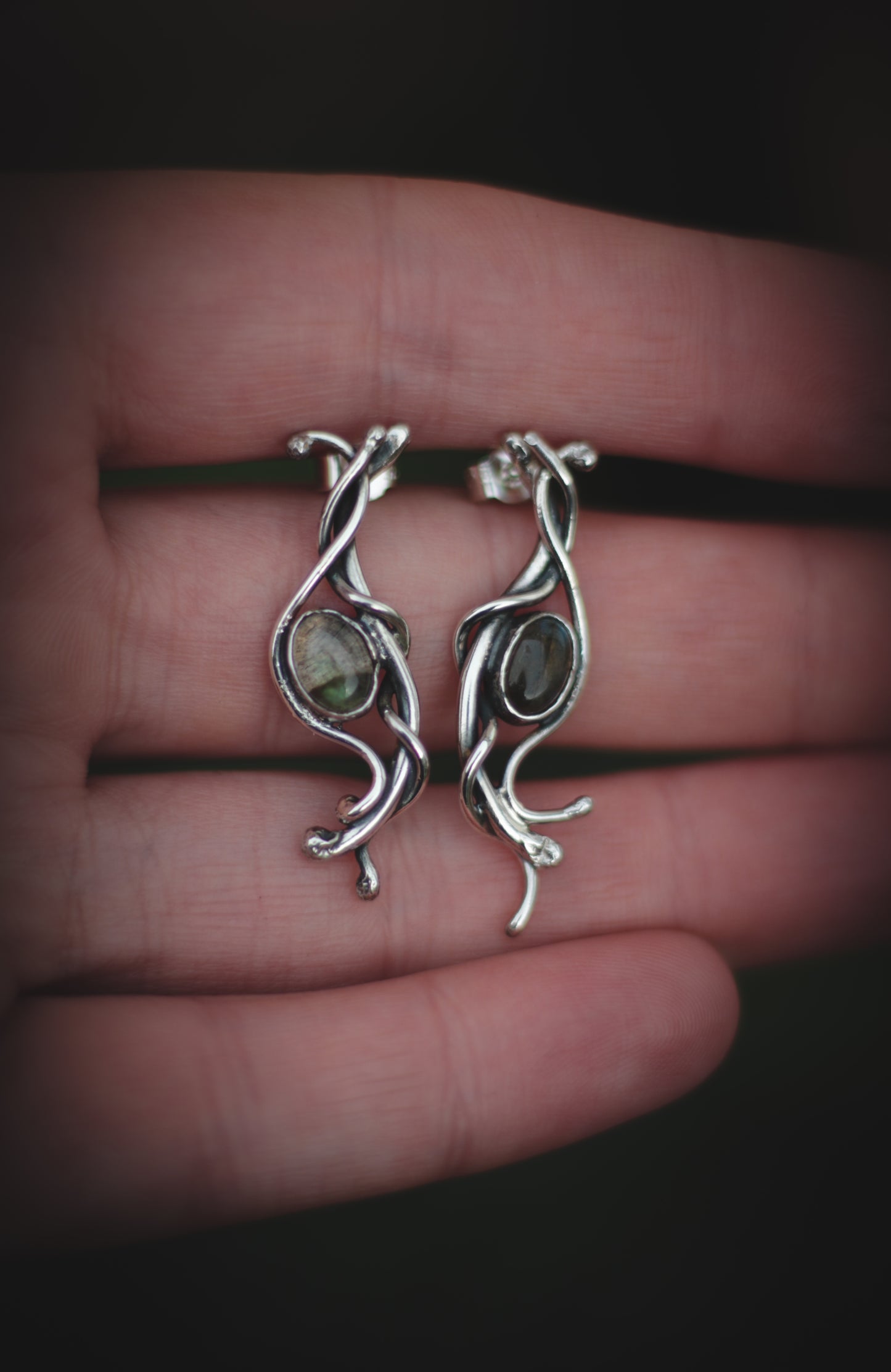 Silver elven earrings with Labradorite