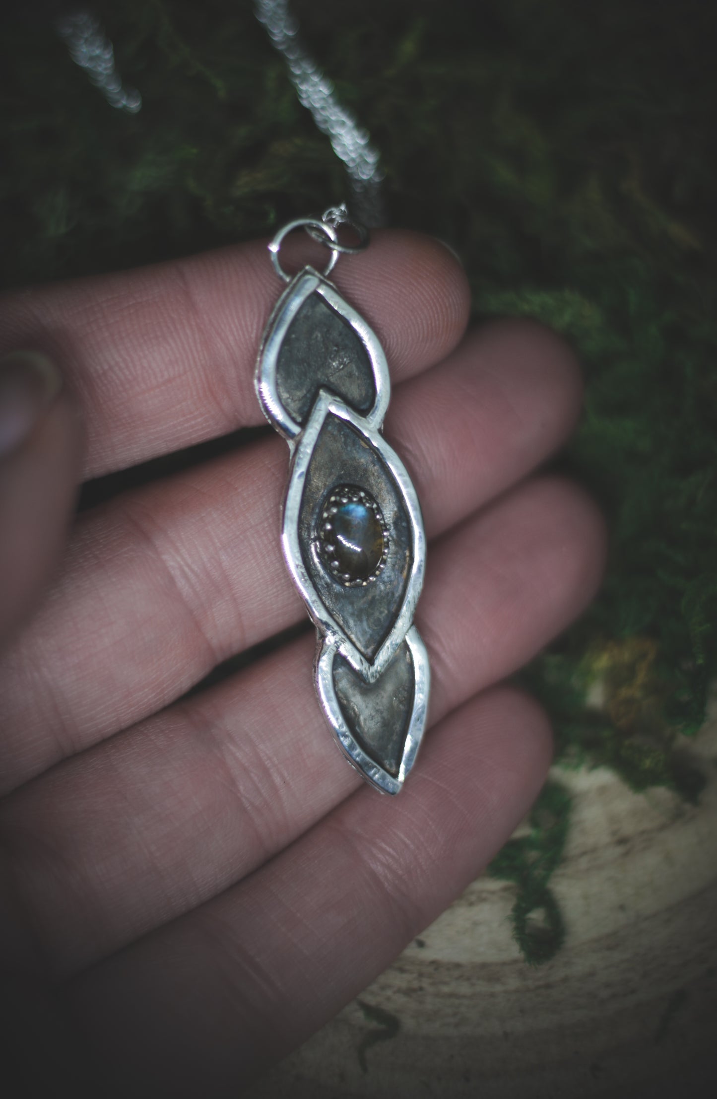 Elven necklace with Labradorite