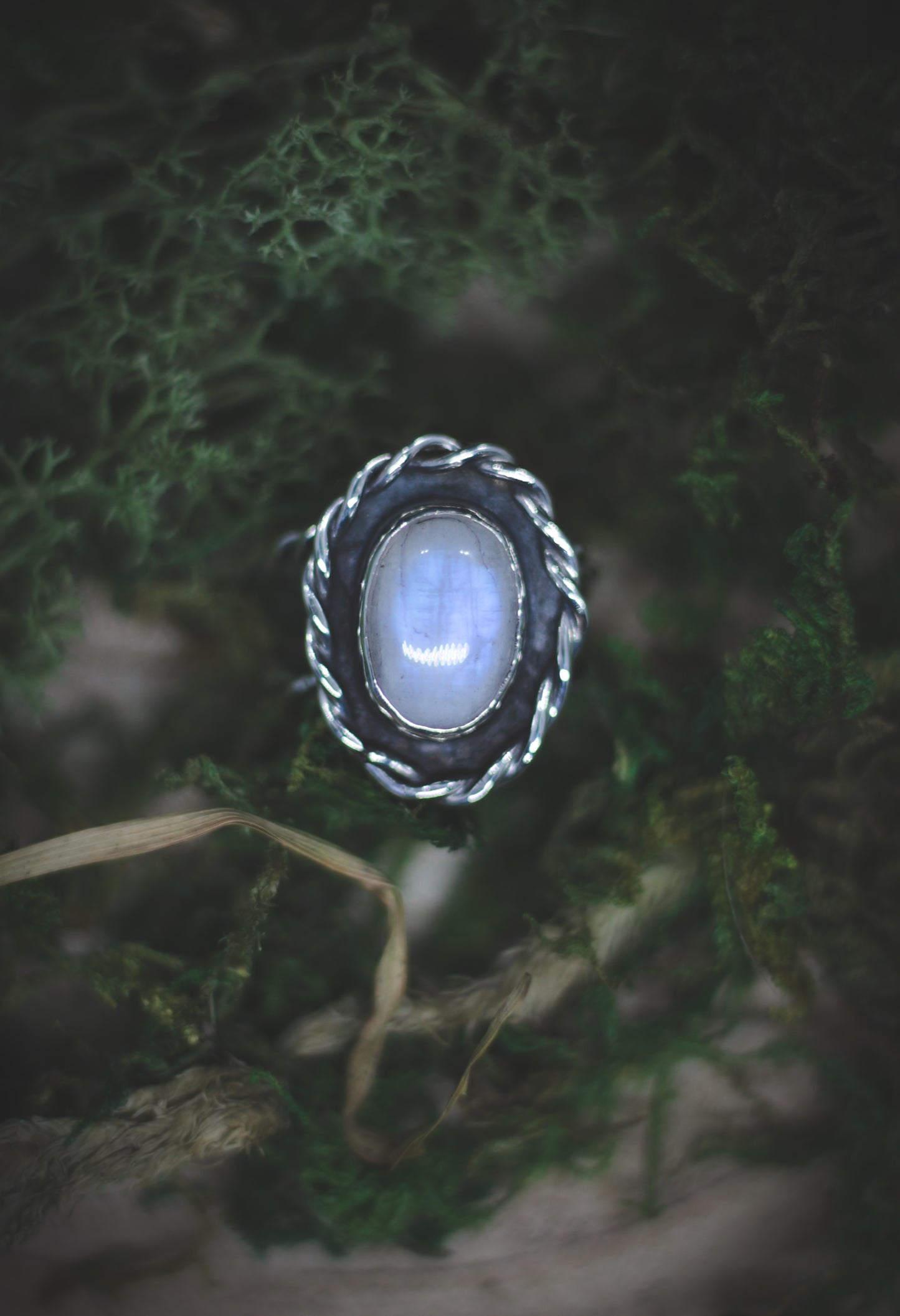 Silver Moonstone ring UK size N 1/2 - US size 7