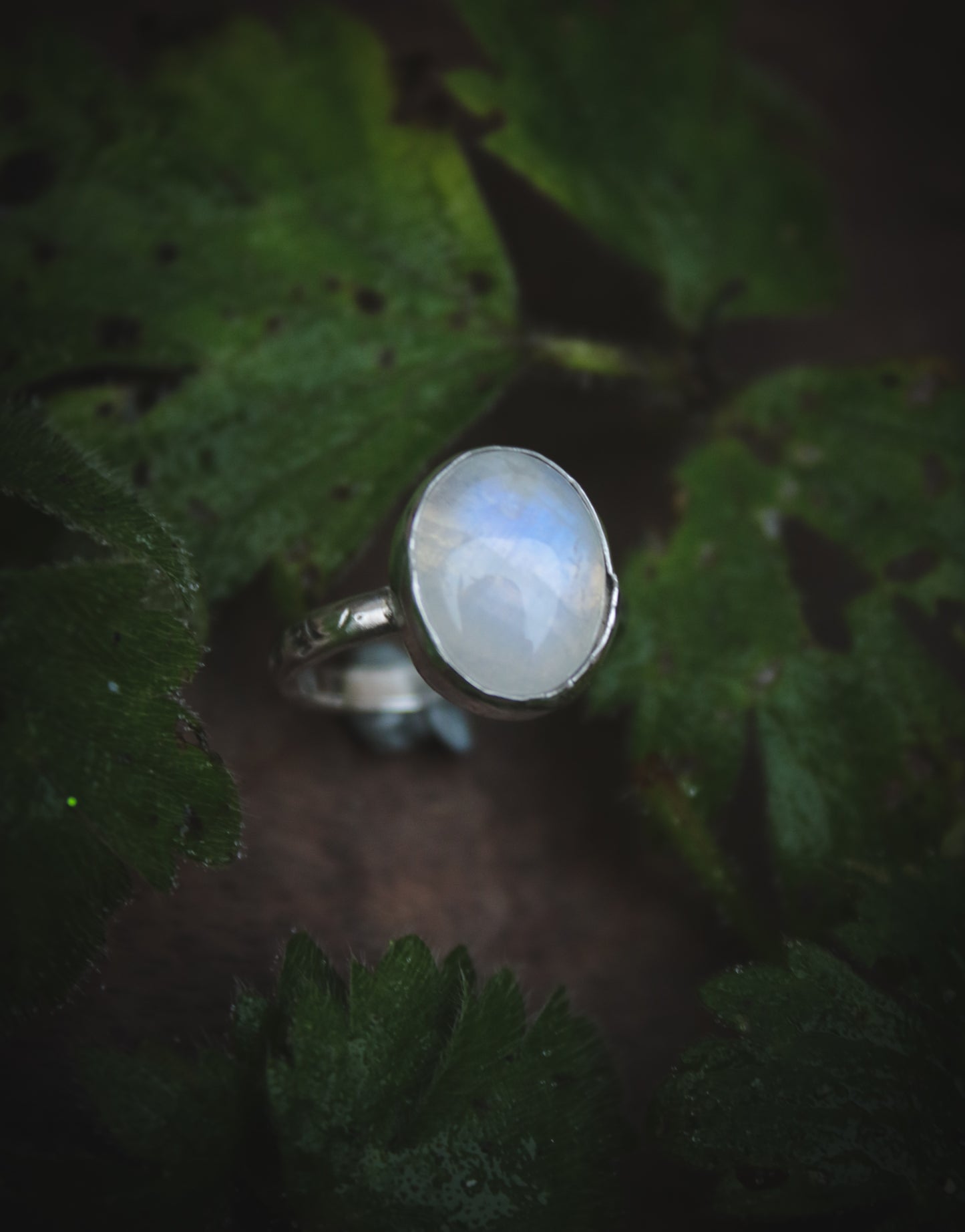 Moonstone ring - UK size J 1/2, US size 5