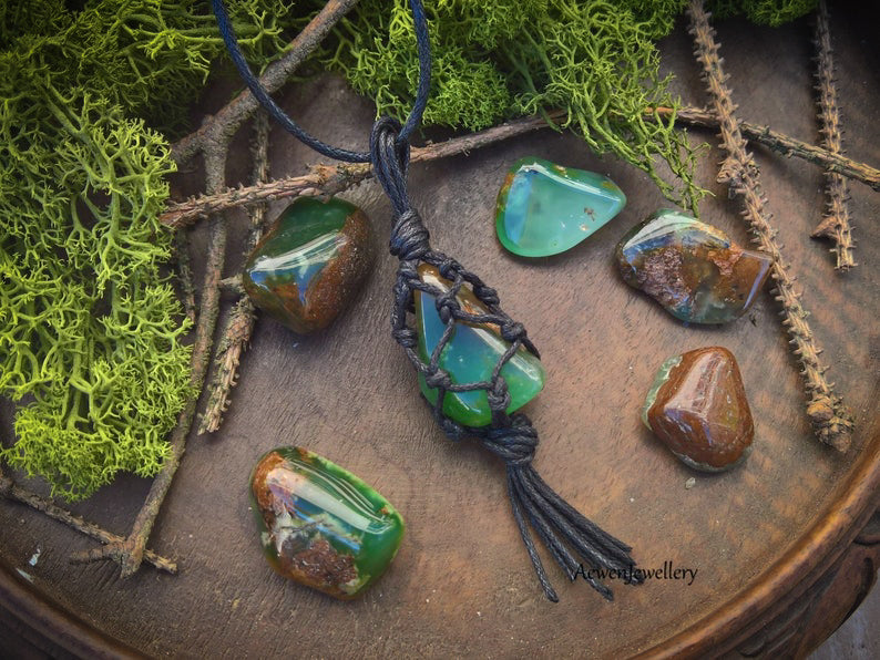 Chrysoprase crystal necklace