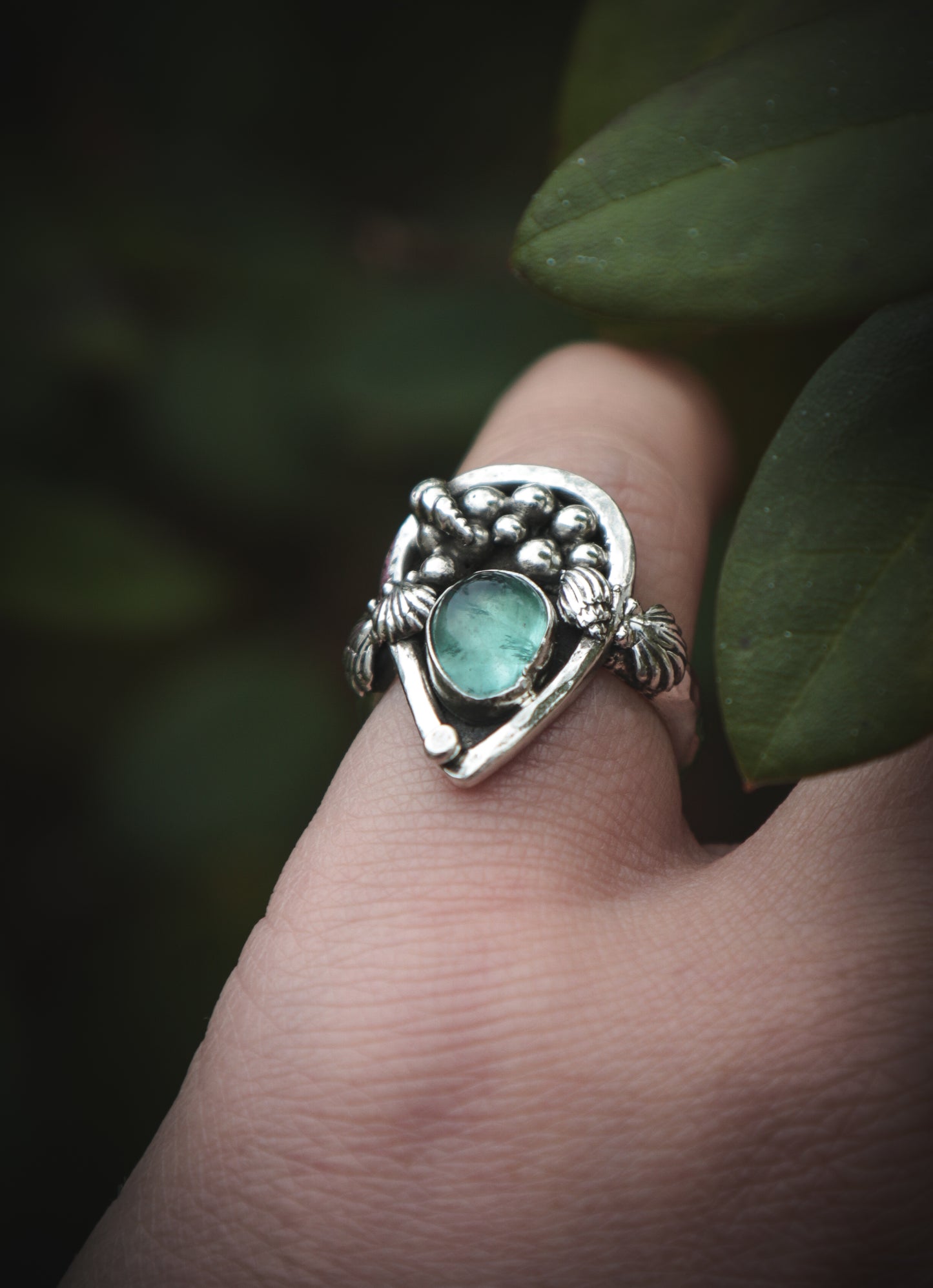 Green Fluorite rockpool ring.  UK size J 1/2   -US 5