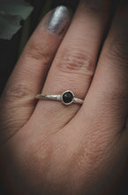 Load image into Gallery viewer, Black Onyx ring - Various sizes
