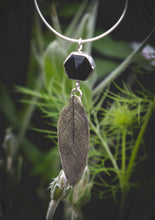 Load image into Gallery viewer, Sage Leaf necklace with Black Onyx II
