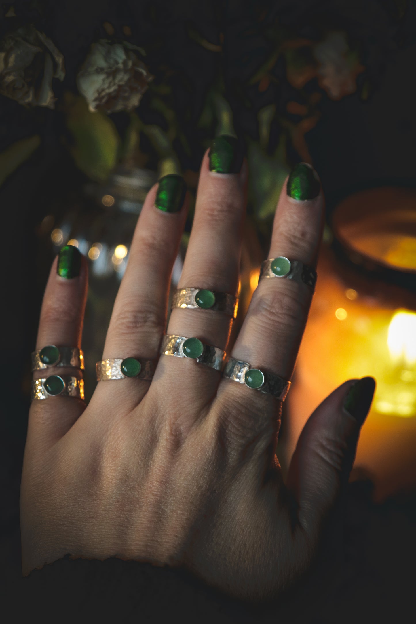 Silver band ring with green Aventurine (Various sizes)