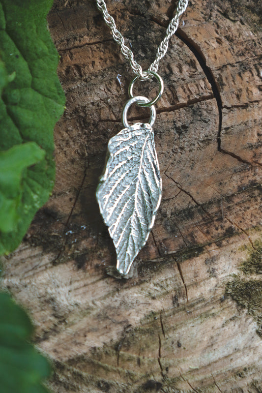 Silver Raspberry leaf necklace II