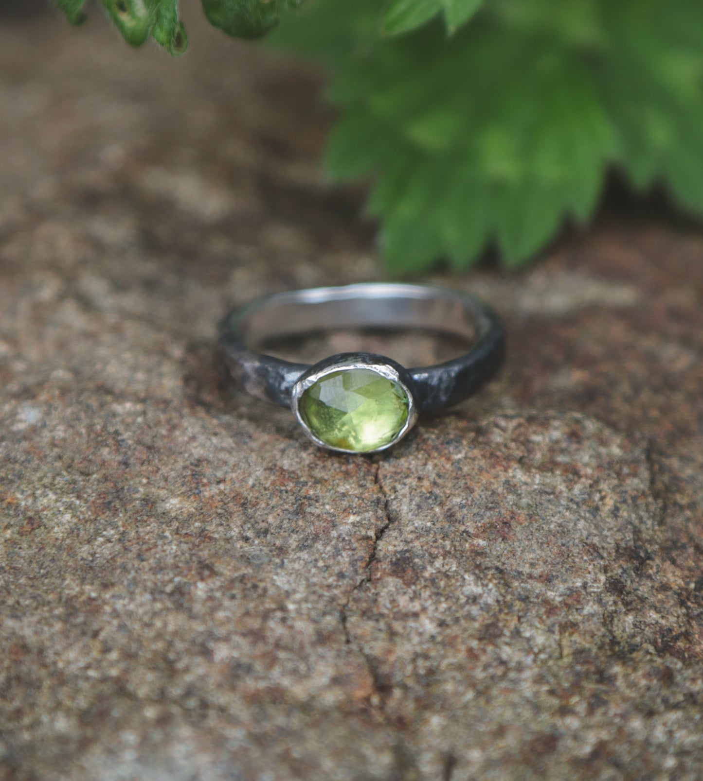 Peridot ring. UK size M 1/2. US size 6 1/2