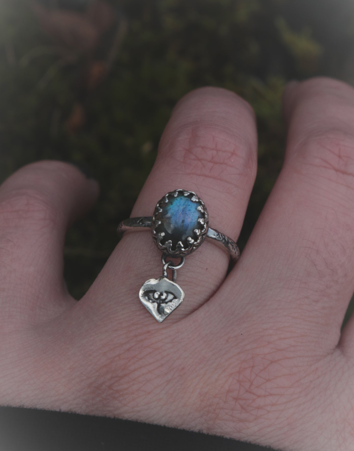 Labradorite Dragon ring. UK size O. US size 7 1/4