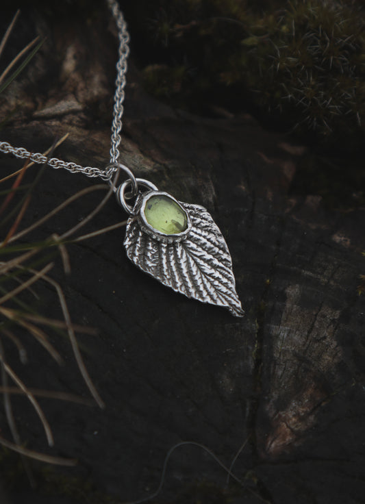 Silver Raspberry leaf necklace with Peridot.