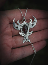 Load image into Gallery viewer, Garnet &#39;Lobster&#39; necklace

