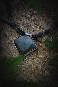 Labradorite pendant with Lava