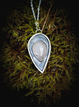 Load image into Gallery viewer, Tourmalinated  Quartz necklace
