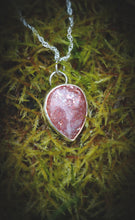 Load image into Gallery viewer, Sunstone necklace
