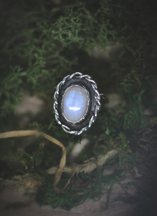 Silver Moonstone ring UK size N 1/2 - US size 7