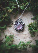 Load image into Gallery viewer, Floral Amethyst necklace
