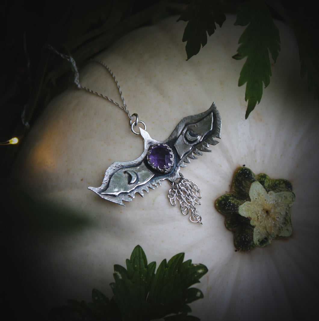 Hawk spirit necklace, with Amethyst