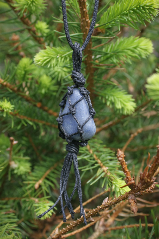 Dumortierite tumblestone necklace